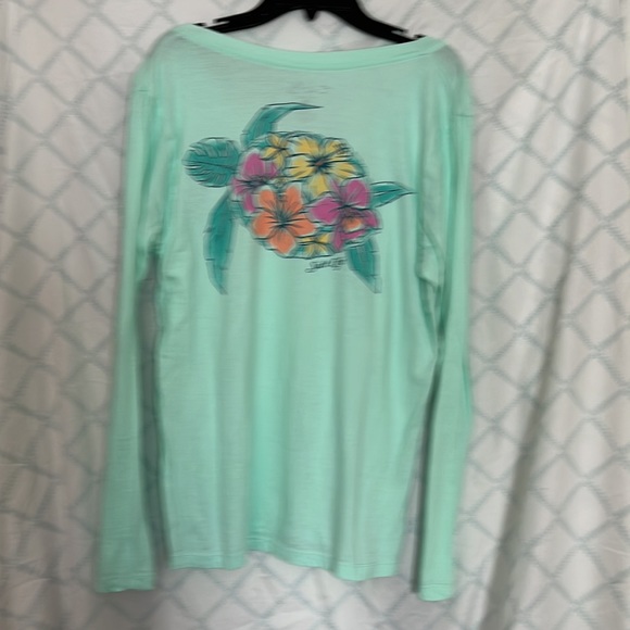 Long sleeve v neck from Salt Life - worn and washed once - Picture 4 of 4